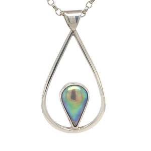 Pearl Water Droplet Necklace