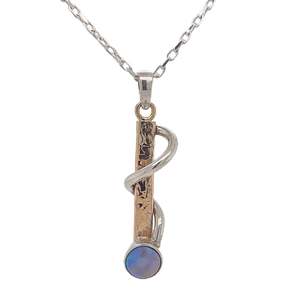 Bespoke Jewellery: Pearl Lightning Rod Necklace