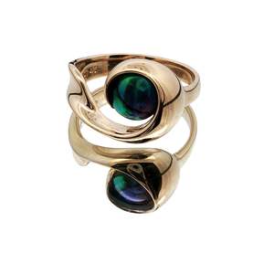Modern And Trendy: 9ct Yellow Gold Paua Pearl Athena Ring