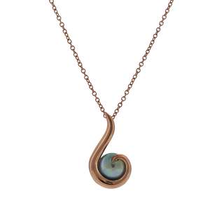 April Birth Pearl - 9ct Rose Gold Paua Pearl Small Hook Necklace