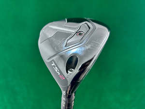 Fairway: Titleist TSR2 5W - Fairway Wood (Stiff)