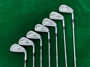 Iron: SRIXON ZX5 4-PW - Iron Set (Stiff)