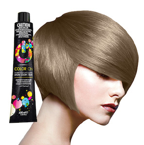 Color On Colours: Color On - 8.1 Light Ash Blonde