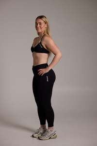 Leggings: Aura Seamless Leggings - Onyx