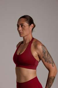 Sports Bra: Aura Seamless Halter Bra - Siren