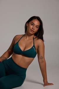 Sports Bra: Aura Seamless Strada Bra - Sage