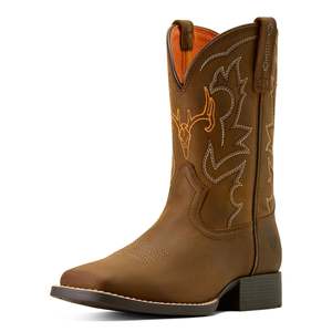 Footwear: Deer Ridge Wide Square Toe Western Boot