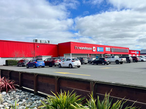 Products: 70-90 Leven Street, Invercargill