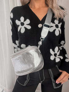 Accessories: Dani Bag Space