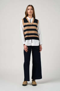 Madly Sweetly: College Vest Camel/Black