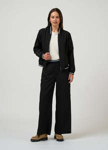Trax Jacket Black