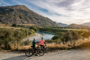 Products: Queenstown to Arrowtown or Gibbston Valley Mountain Bike