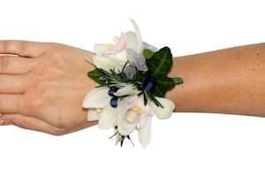 Corsage: Wrist Corsage