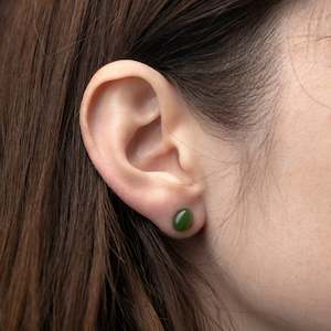 Accessories: Oval Stud Earrings