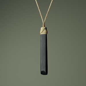 Engravable: Large Kawakawa Greenstone Toki