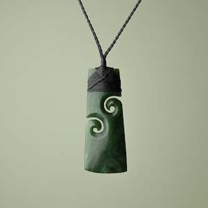 Toki with Koru Pounamu Large, Black Binding