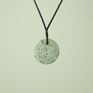 Medium Kōkopu Pounamu Porowhita