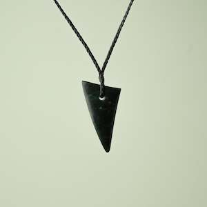 Medium Kawakawa Pounamu Niho Tooth Pendant