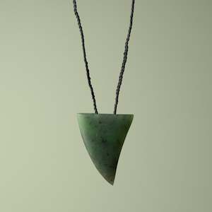 Medium Pounamu Niho Tooth Pendant