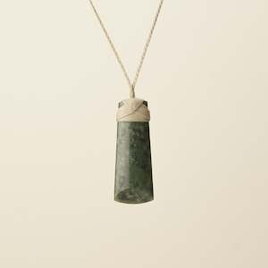 Toki Kawakawa Polished Pounamu – Large