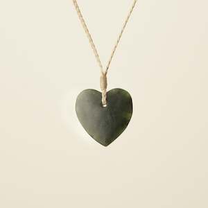 Manawa Heart Kawakawa Pounamu – Small Medium Pendant I