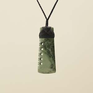 Notched Toki – Inanga Large Pendant, Black Binding