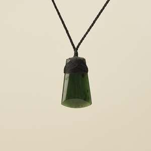 Pendants: Kawakawa Toki Small Pounamu Pendant Black Binding