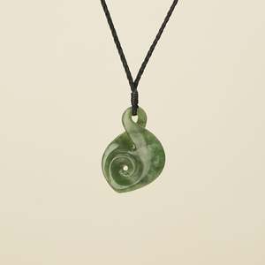 Pikorua Koru – Pounamu Medium Pendant