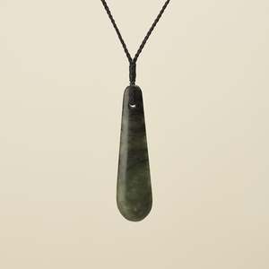 Roimata Hapopo Medium Pounamu Pendant