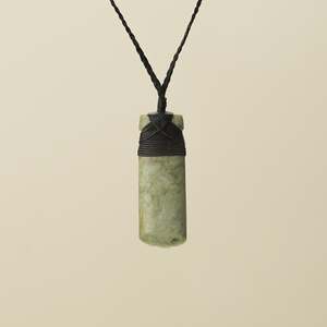 Medium Large Inanga Raukaraka Toki Pounamu Pendant Black Binding