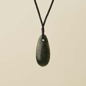 Roimata Small Kawakawa Pendant, Black Binding