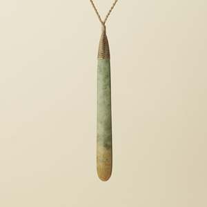 Inanga Raukaraka Roimata XXL Pounamu Pendant, Tan Binding
