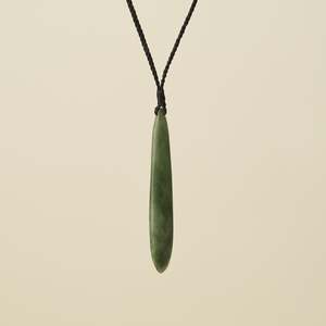 Greenstone Roimata Teardrop: Roimata Teardrop Kahurangi Medium Pendant, Black Binding