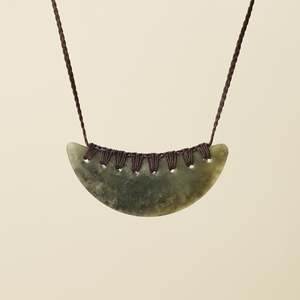 Kōuma Breastplate Hapopo Pounamu Large Pendant