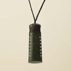 Toki Notched Pounamu Extra Large