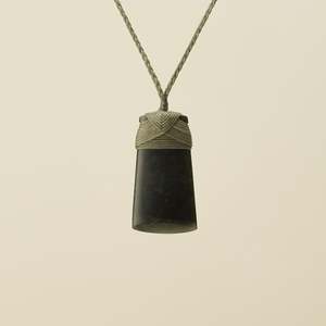 Autumn Sale 10: Toki Hapopo Pounamu Small Pendant Khaki Binding