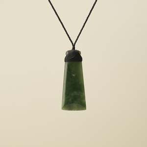 Toki Kahurangi Polished Pounamu Large Black Binding
