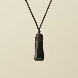 Toki Kawakawa Pounamu Extra Small Pendant Brown Binding