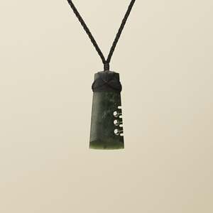 Notched Toki Kawakawa Small Pounamu Pendant
