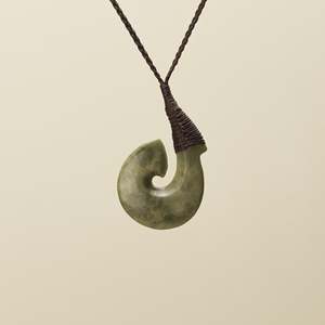 Hei Matau: Raukaraka Hei Matau Pounamu Pendant Small