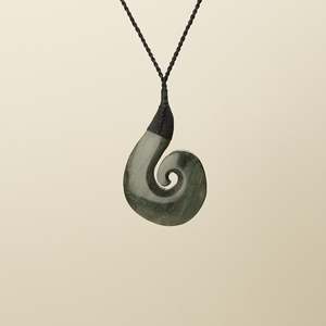 Hei Matau: Inanga Pounamu Hei Matau Pendant Large
