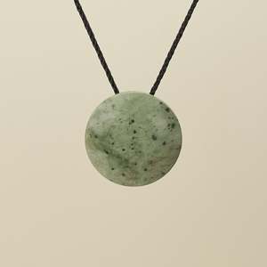 Porowhita Circle of Life Kōkopu Pounamu Medium