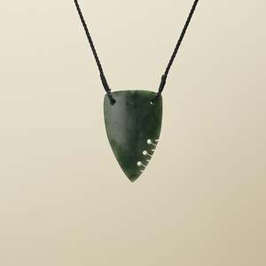 Protection: Large Matte Kahurangi Inanga Niho Notched Pendant