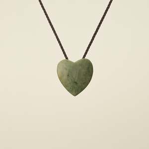 Manawa Heart Raukaraka Pounamu Medium Pendant