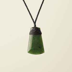 Toki Kahurangi Pounamu Medium Pendant