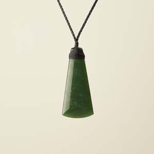 Toki Kahurangi Polished Pounamu Medium – Large Pendant
