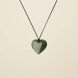 Pendants: Heart Pounamu Medium