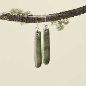 Earrings: Drop Pounamu Small Earrings 40mm