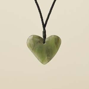 Connection: Manawa Heart Small Kahurangi Pounamu Pendant