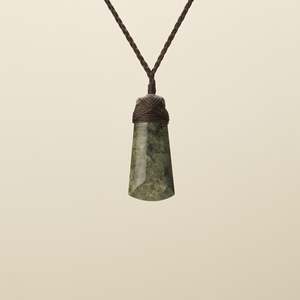 Extra Small Raukaraka Toki Pounamu Pendant